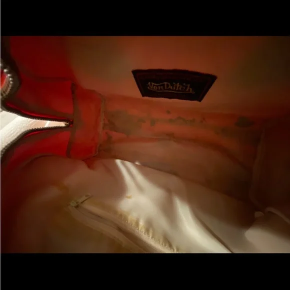 Von Dutch Vibrant Red and Yellow Travel Bag - Picture 5 of 5